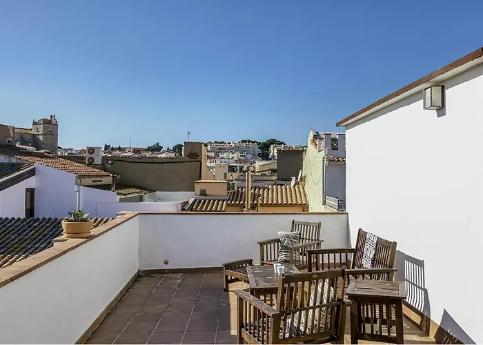 Cèntric Vora La Platja *